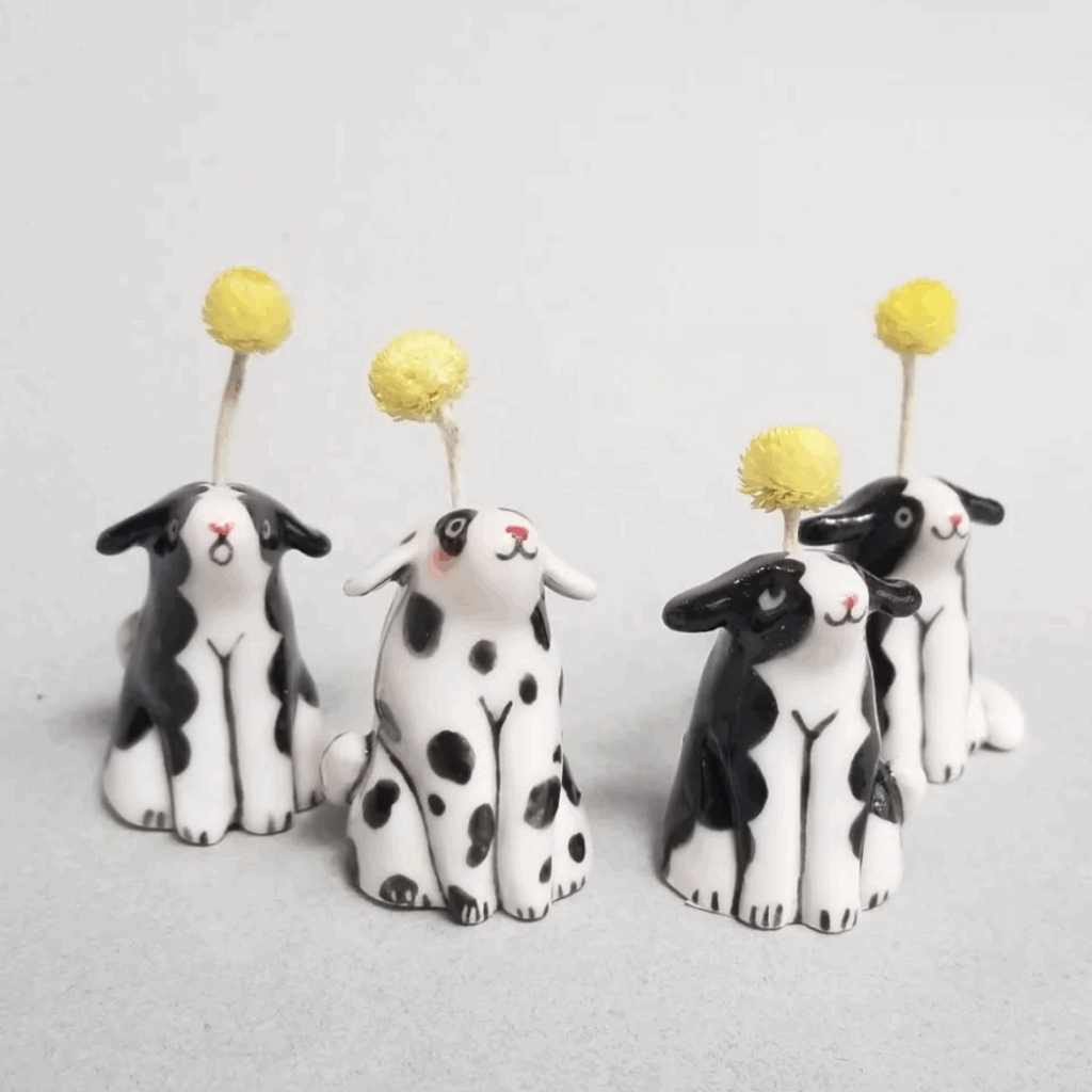 Mini vase chien d'Adelle Zanotti, disponibles à Strasbourg dans la boutique rue Sainte-Madeleine l'Écrin