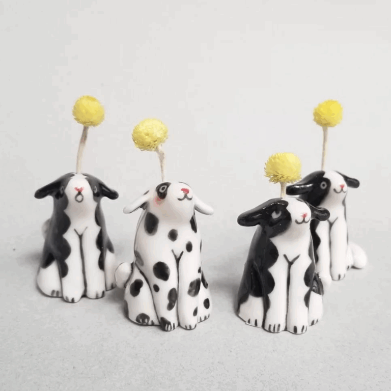 Mini vase chien d'Adelle Zanotti, disponibles à Strasbourg dans la boutique rue Sainte-Madeleine l'Écrin
