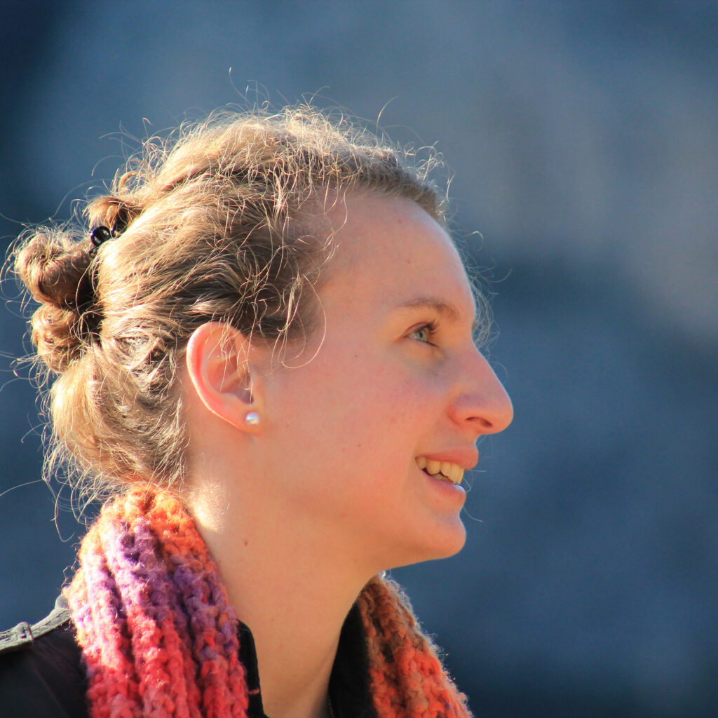 Portrait de Laure Prin, ébéniste à Strasbourg