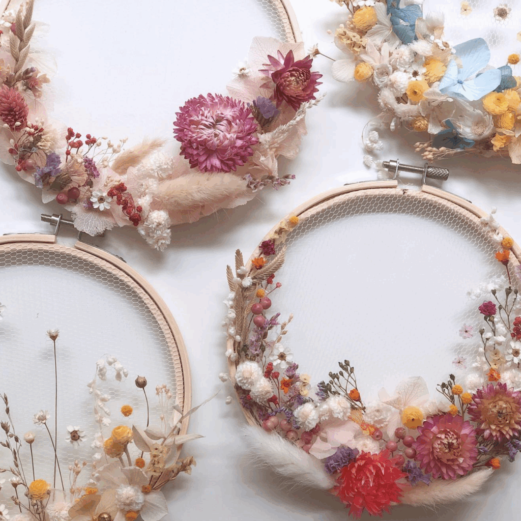 Couronnes de fleurs séchées de Maison Magique