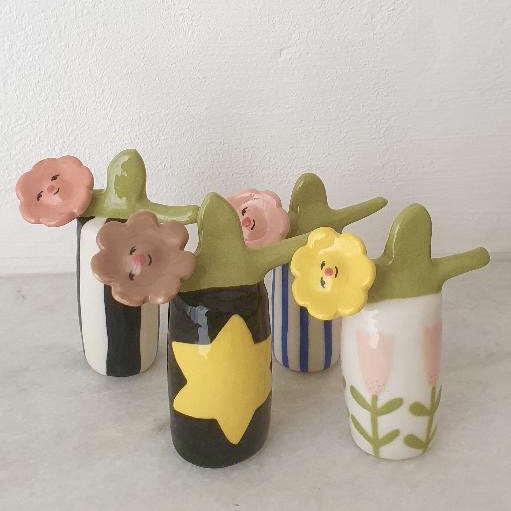 Ceramiques vase et fleur de Nayanai, Strasbourg