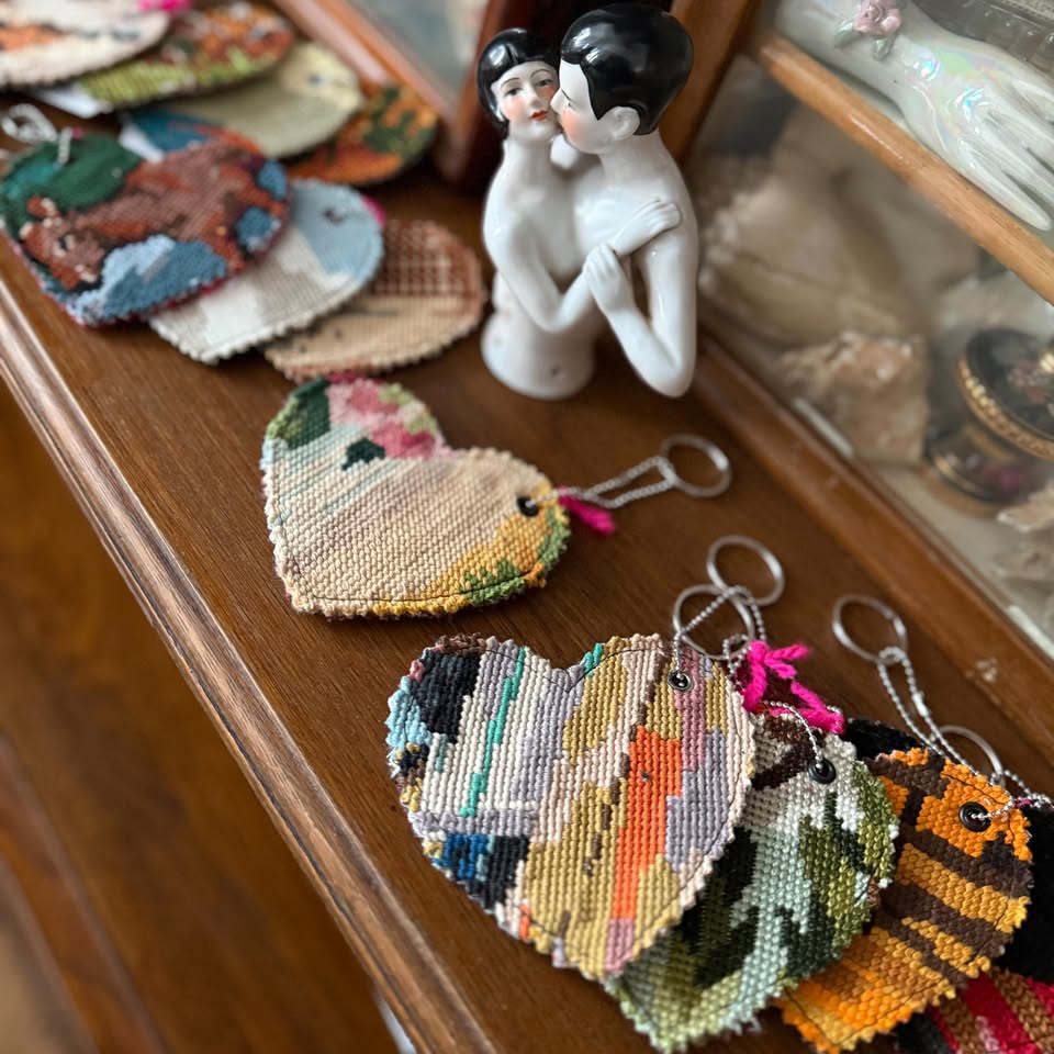 Créations Vintagemadbym, disponibles au Générateur